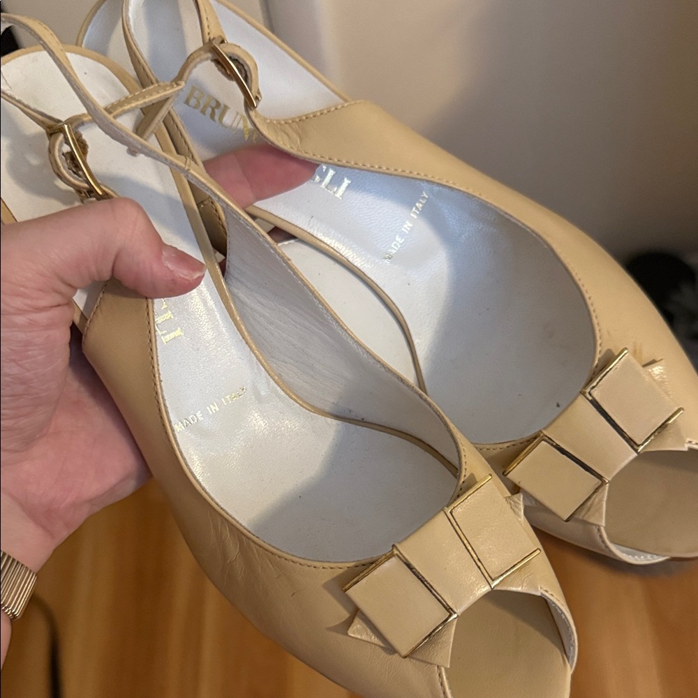 Beige Peep-Toe Slingback Sandals with Bow Detail